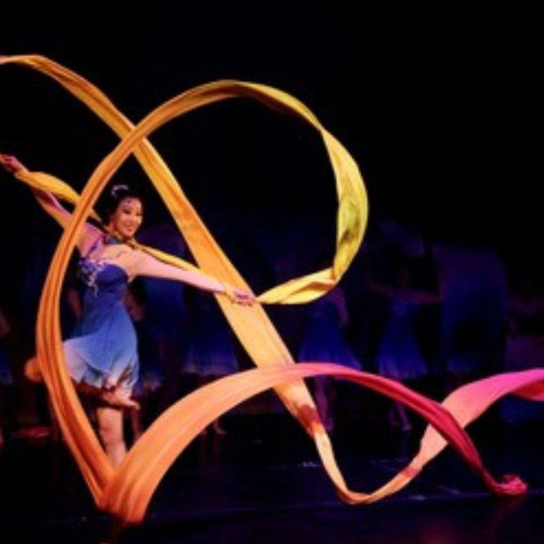 Ribbon dance