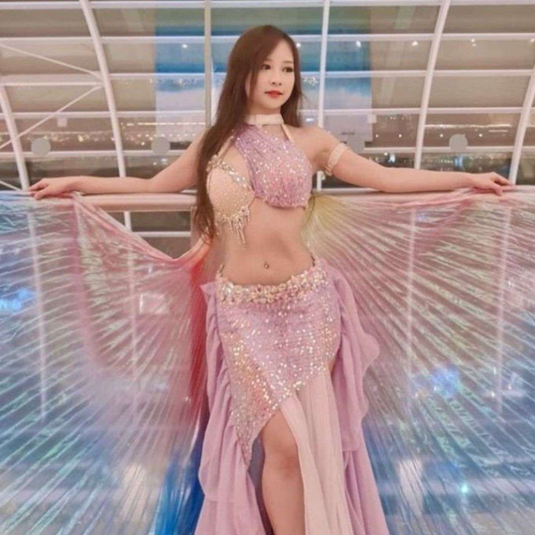 Belly dancers