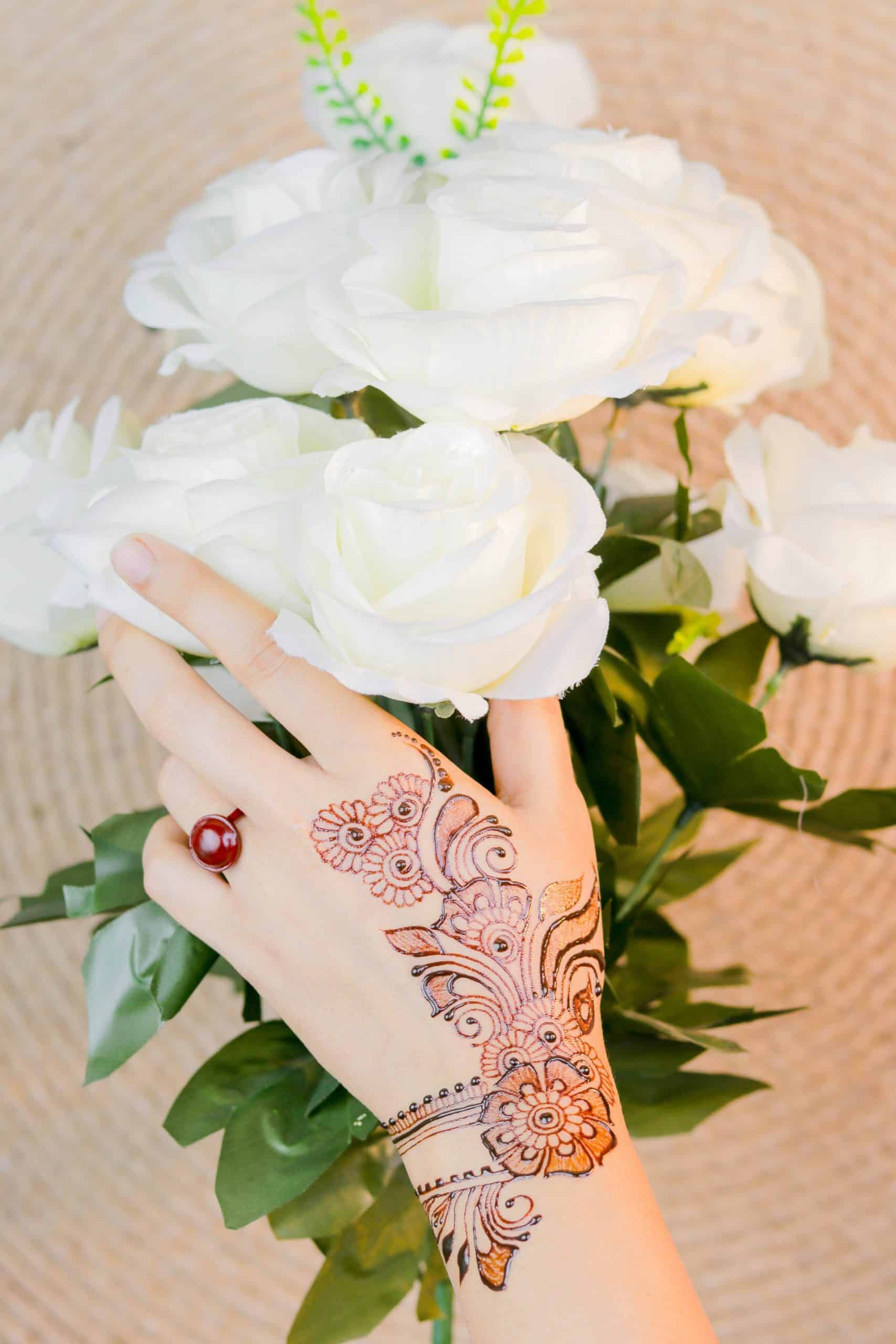 Mehndi training center cbwotctkwyw unsplash