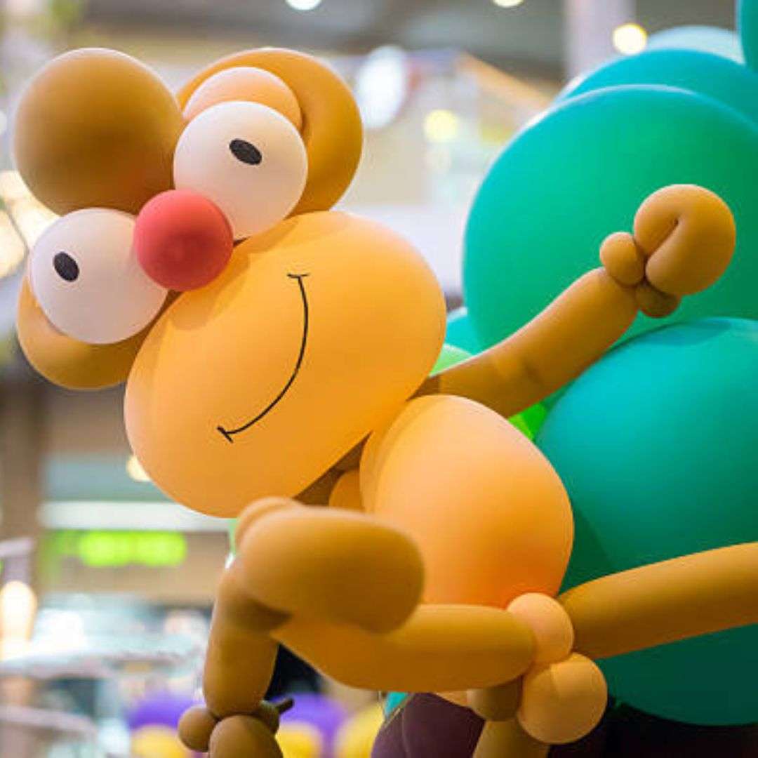 Balloon sculpting singapore, Hire a Balloon Artist in Singapore